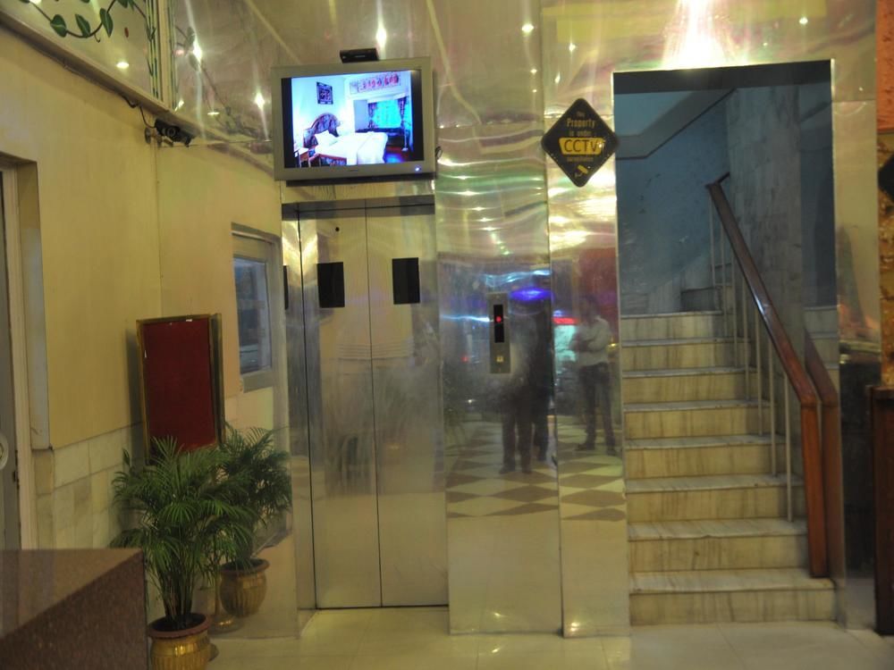 Oyo Premium Railway Station Patna Hotel Patna  Exterior foto