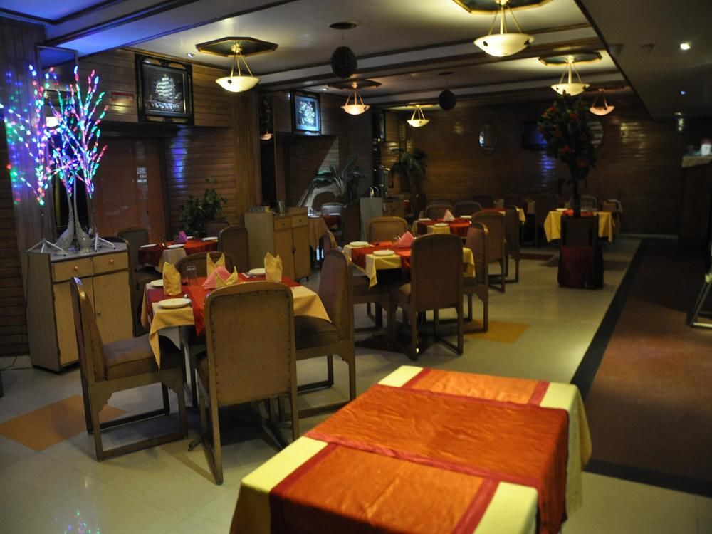 Oyo Premium Railway Station Patna Hotel Patna  Exterior foto
